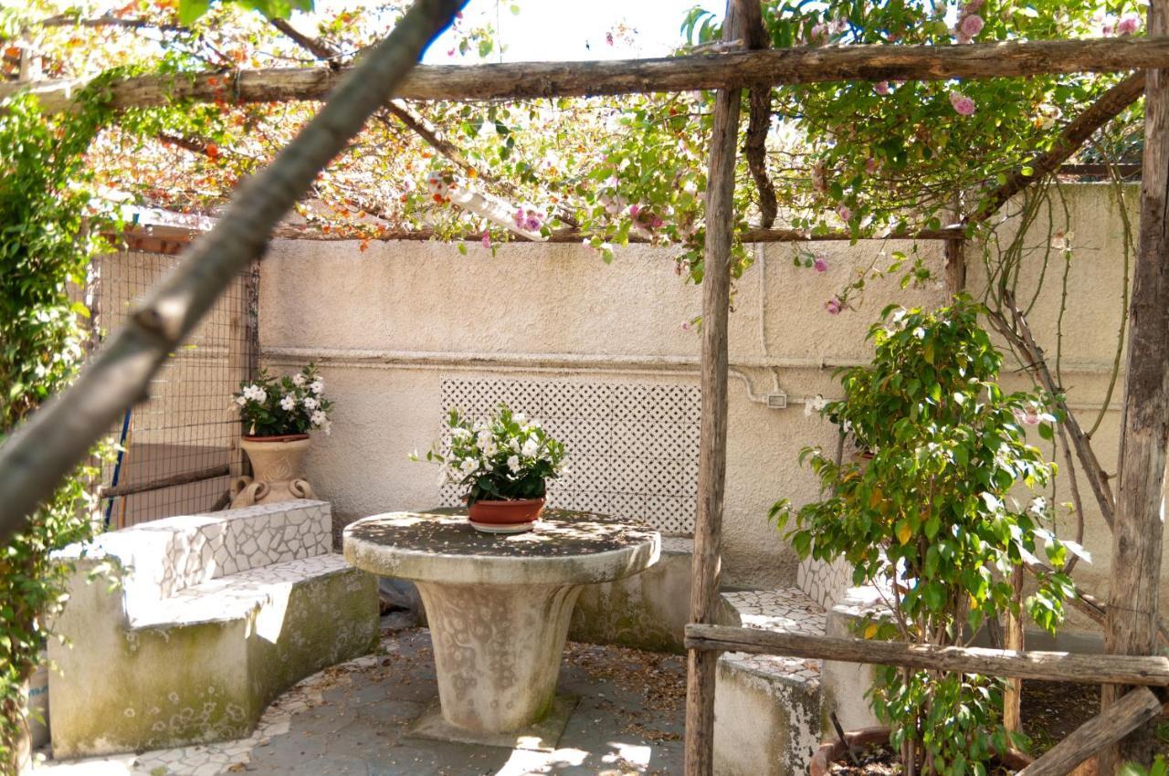Casa Teresinella Garden Apartment Torre Annunziata Exterior photo